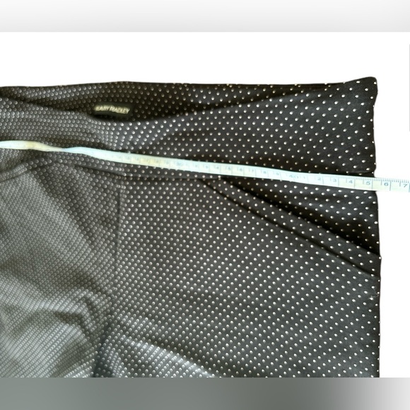 Hilary Radley Women Shorts - Picture 4 of 7